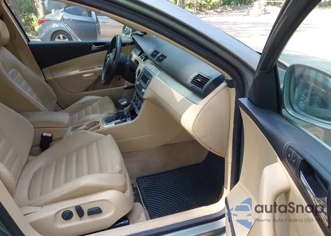 2008 Volkswagen Passat Vr6 из США, поврежденный, VIN WVWCU73C68P030395